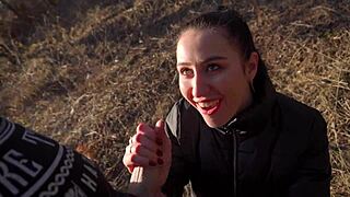 Srečanje z neznancem za epski pičkobranje, se pridružiš?