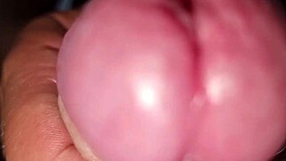 Una Sborrata Pazzesca with Huge Cock and Endless Handjob Display