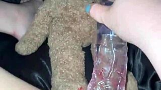 Wow, Virgin 18-Year-Old’s First Deep Masturbation with Huge Dildo!