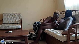 Look at this grosse bite slamming into hairy chatte, Morty Black show!