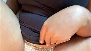 hot teen 18+ college girl in viral deepthroat clip