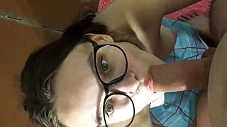 Will You Suck Or Talk? My Girlfriend's Mouth Is Closed For Action