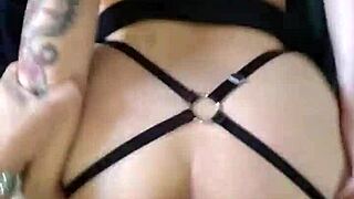 College amateur chick krijgt vuile doggystyle neuk gebogen