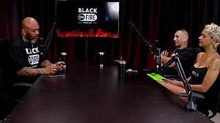 safada does sensual stripper after admitting dp with thick toy seeking dwarf and suckers