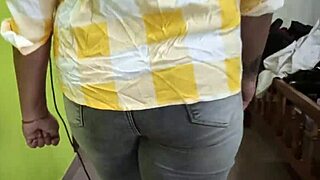 Horny Indian Girl Enjoys Boyfriend