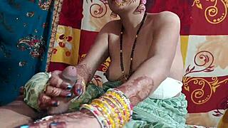 Going to the wedding? Brother-in-law shows his dick and kisses her passionately in clear Hindi