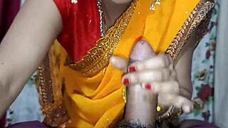 bahū sasur story hits with sudden bedroom entry in clear hindi voice