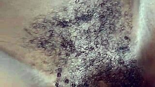 let me suck yur big dik and fuk me hard like crazy