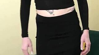 Kit summers flaunts her tight black lingerie in part 1 😍