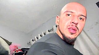 My stepsister slept in just panties and I couldn't resist 😏