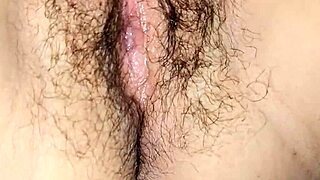 Virgin Girl Easily Lets Herself Get Fucked With Passion