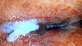 virgin indian pussy creampied on top 😍