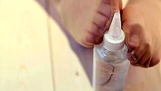 Hey, check out this young beauty in white pantyhose with kawaii legs!