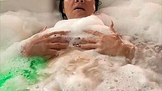 Mi Madrastra Me Deja Orinarle La Boca