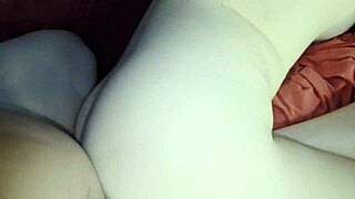 mi alumna chubby con hairy pussy se traga mi small cock entero pov