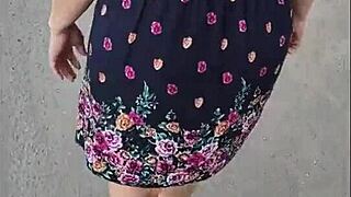 Hej gruba wenezuelska kurwa liże kutasa szefa w akademiku w bieliźnie tabu