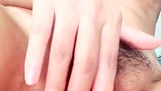 omg this vietnamese nurse is so hot and wet for her patient 😍💦