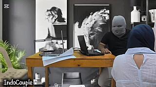 a real orgasm cam catches how she enjoys breaking in the home office with indo bokep vibes
