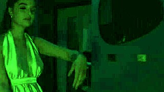 her wild nights make me so nervous... wanna see why? 4k