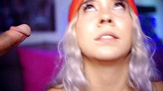 colombian bbw cutie wraps lips around cock webcam submissive suck