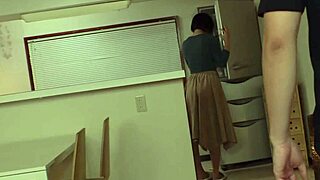 거친 목딸로 아시아 아내 쭉쭉 싸며 브레인멜트 오르가즘 크림파이