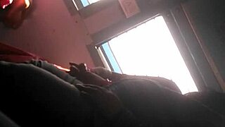 Whoa that Telugu aunty's big fat ass shakes wild on the train 🍑🔥