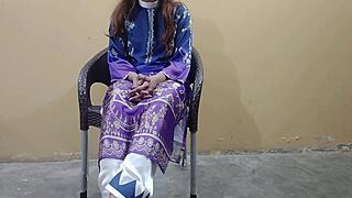 hey meet my stunning college girlfriend after so long apart!