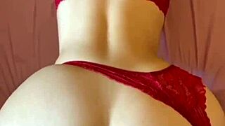 Big ass college girl does red make my booty look bigger? 🍑🔴😏