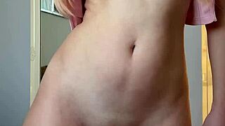 step sis maiskii fingers shaved pussy for you