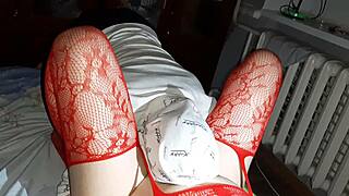 i switch between licking my two lesbian teachers' pussies up close for straight A's 😋👅💦