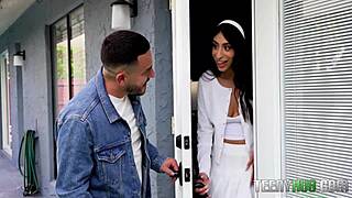 yo the babysitter's here daya dare sona bella peter green 😏 what's next?