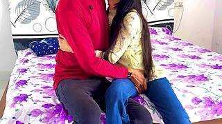 desi girl first time hotel fuck shaved pussy licked and pounded by huge cock