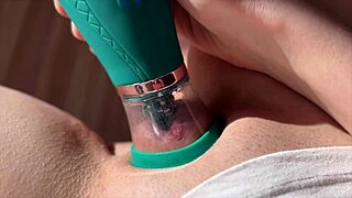 colombian student fingers swollen clit outdoors shaking to orgasm