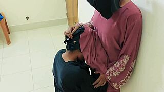 Desi bhabhi unleashes homemade xxx heat