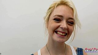 omg annie archer gagging on cock so deep then rimming like a pro 😍🍑