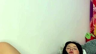 universitaria, why'd you go viral masturbating your big clit pussy before college classes?