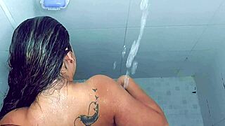 Stepsister showers unaware I'm filming her thick curves!
