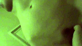 Bravek Films His Girlfriend's Bedroom Moments