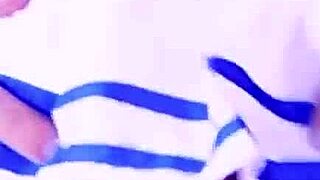 cabalgando la dura polla hasta el fondo