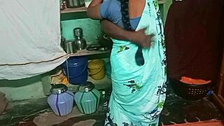Indian Student Enjoys Sex Session With Aunty At Home