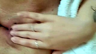18yo latina opens her virgin pussy