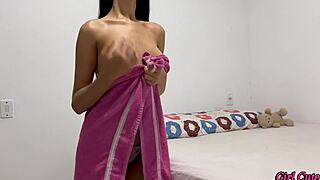 Stepsister giving first handjob to stepbrother feels so new
