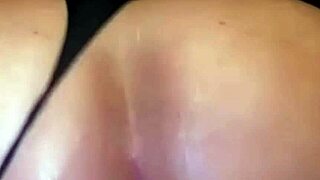 a esta culona le gusta por el culo