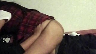 tiene 18 y ya engaña al novio cogiendo con otro