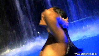 natural exotic beauty entices