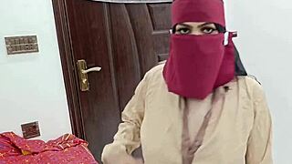 I dance pakistani college striptease
