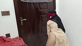 I dance pakistani college striptease