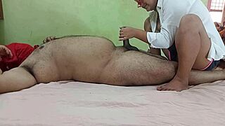 Indian College Girl Sucks White Cock Till Facial