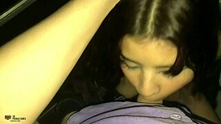 Mijn stiefbroer duwt zijn enorme lul in mijn mond, facefuck zo gek, deel 4, verdomme!