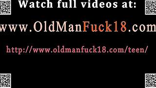 Frannkie diz: rasga minhas roupas para boquete anal e foda no cu